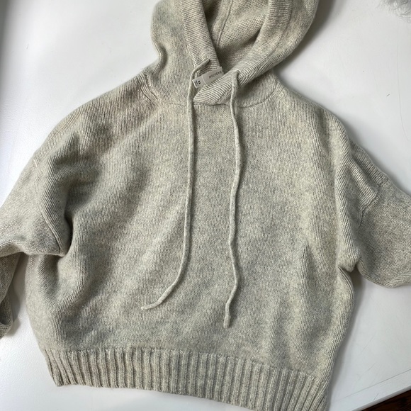 The Group by Babaton Luxe Cashmere Hoodie - Picture 3 of 3